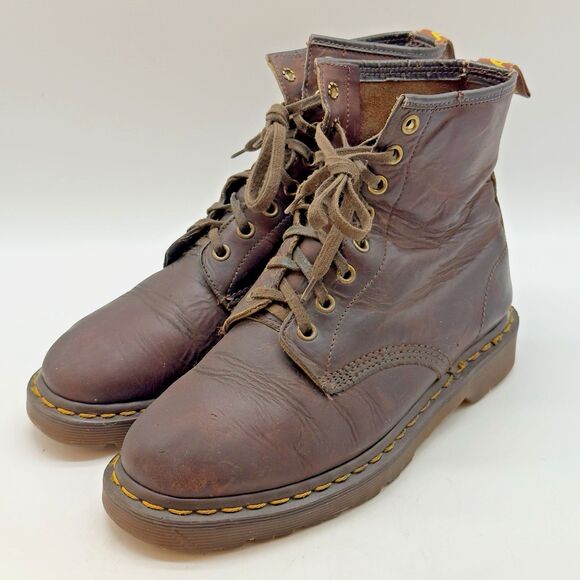 VTG. Dr. Martens 1460 Aztec Crazy Horse Leather M7 W8 Made in England 8-Eye Boot main image 7